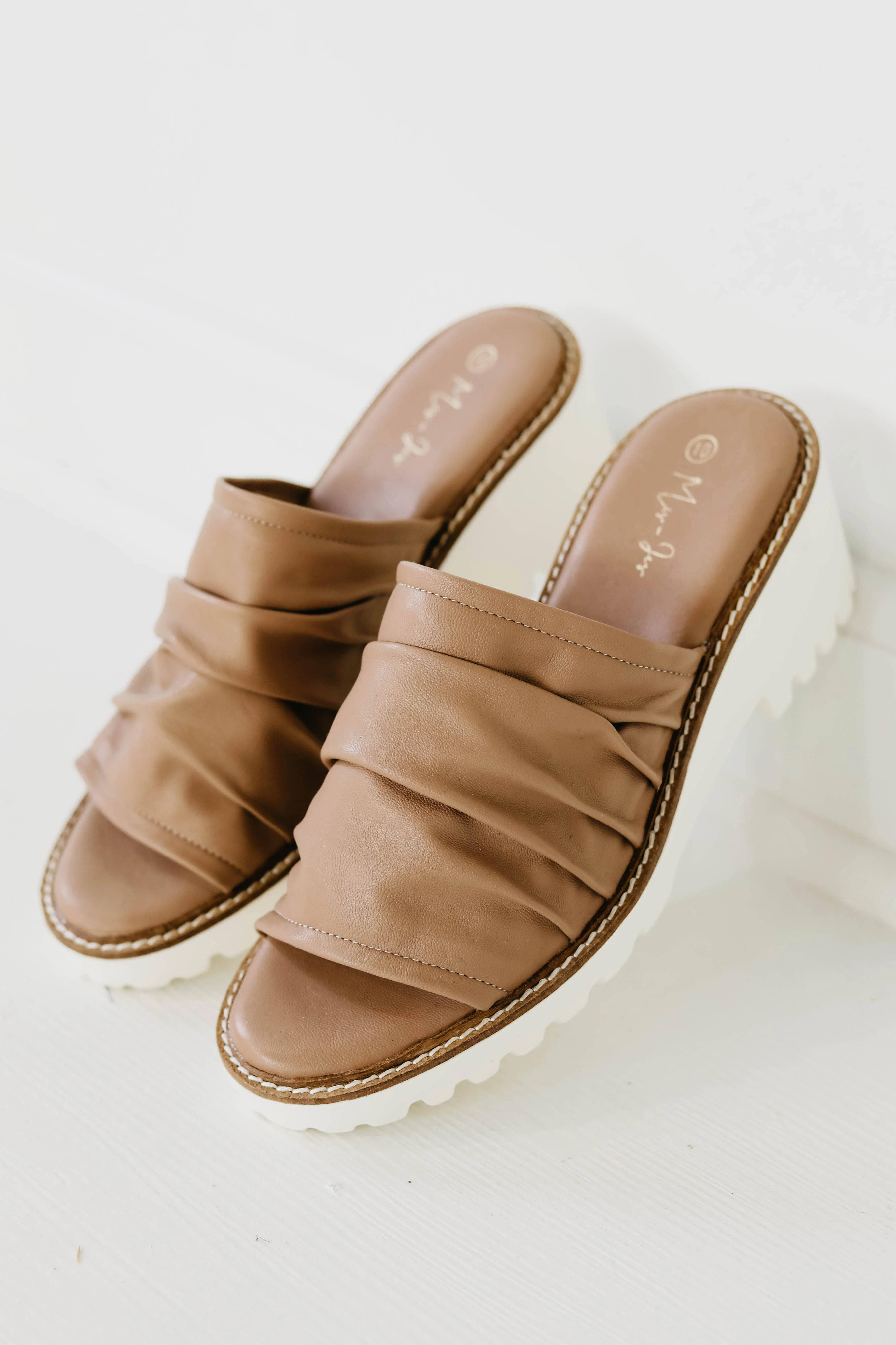 The Aitana Platform Sandal - Image 2