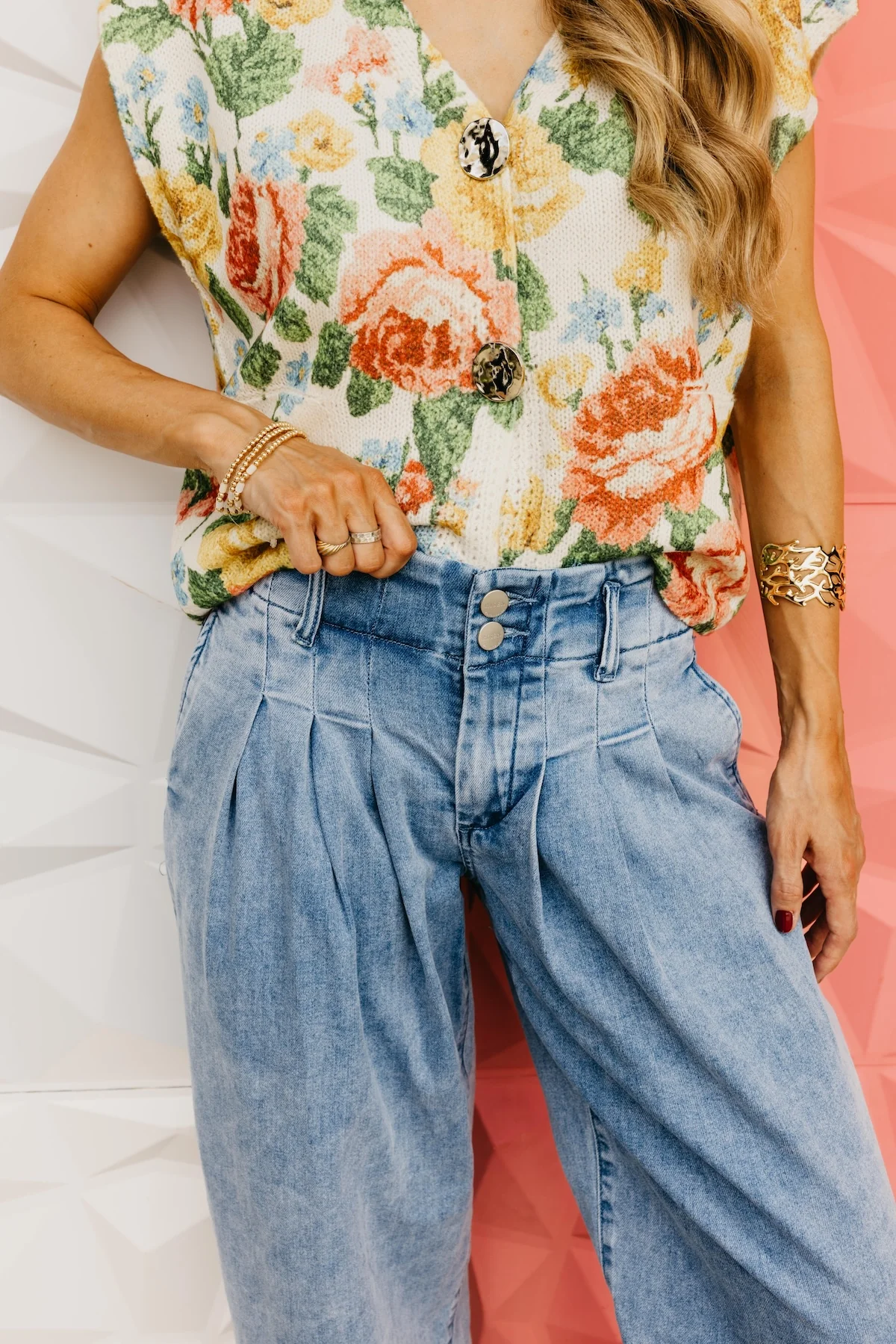 Risen Denim | Slouchy Barrel Pleated Jeans - Image 3