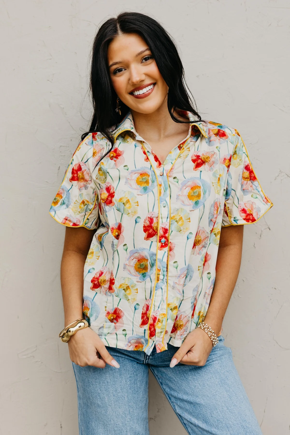 The Alana Floral Flutter Sleeve Blouse - Image 7