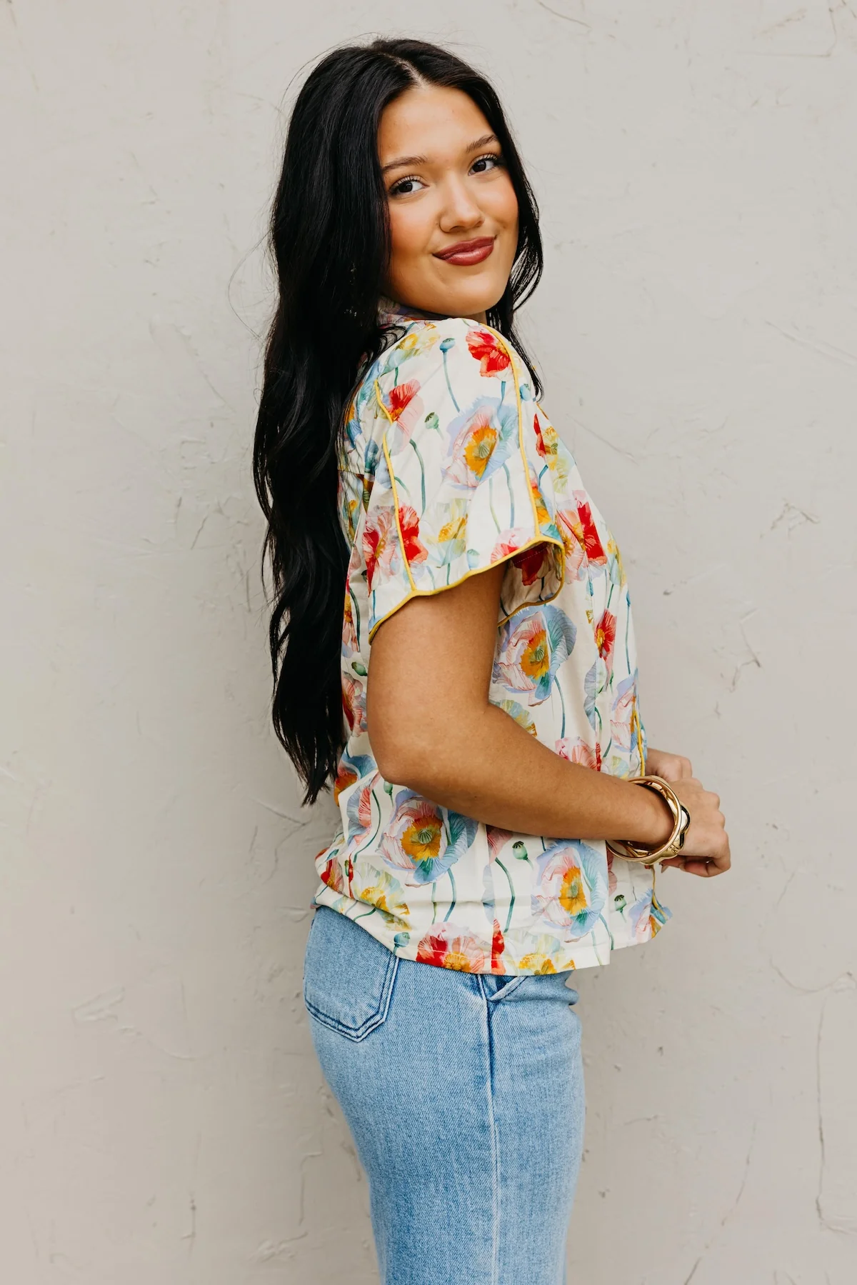 The Alana Floral Flutter Sleeve Blouse - Image 8