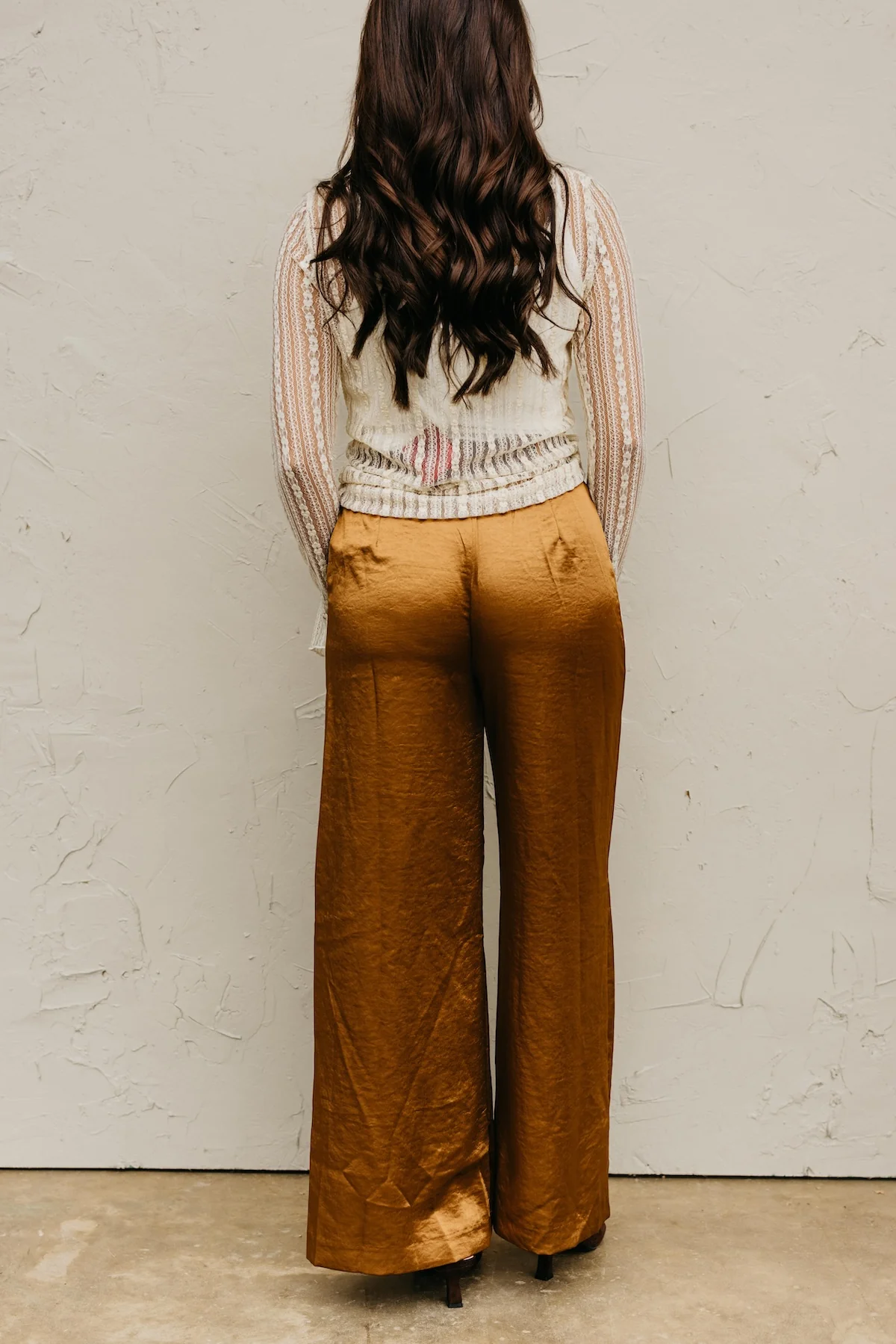 The Amia Wide Leg Pants - Image 4