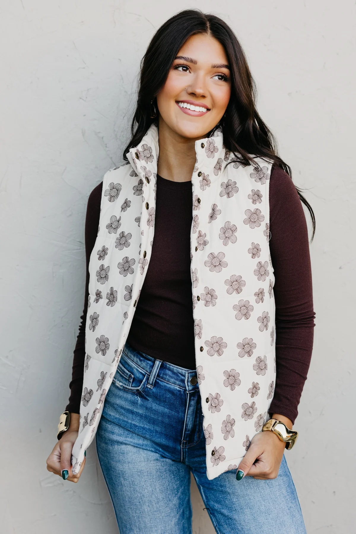 The Analia Floral Vest - Image 5