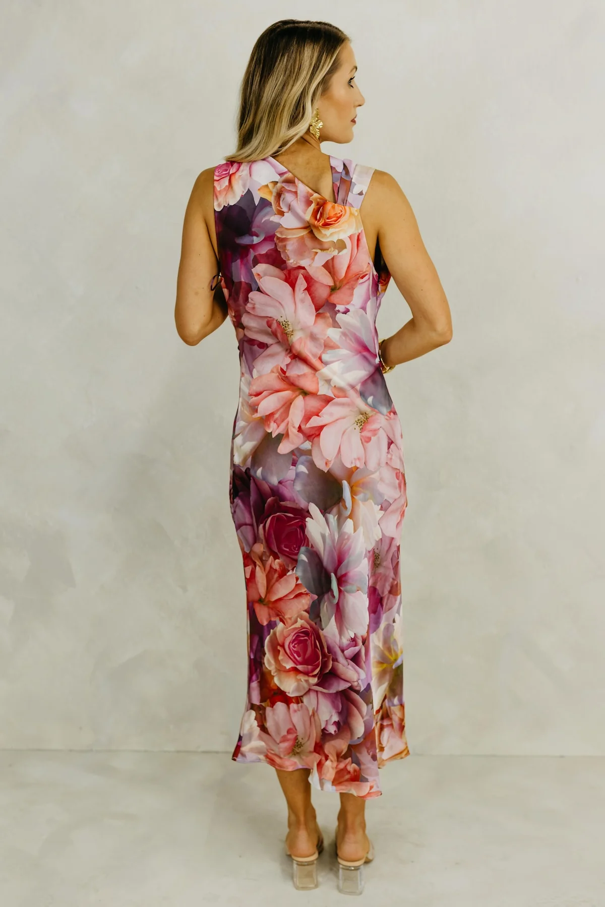 The Ariyah Cowl Ruched Midi Dress - Image 9