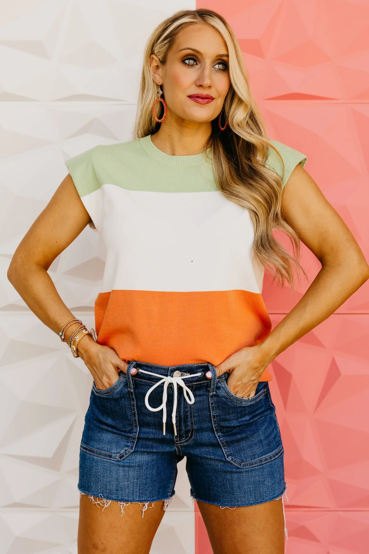 The Braelyn Color Block Sweater Top - Image 7