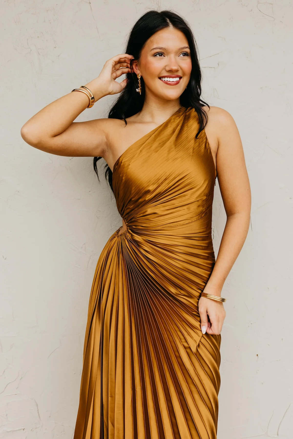 The Damian Pleated One Shoulder Midi Dress - Image 10