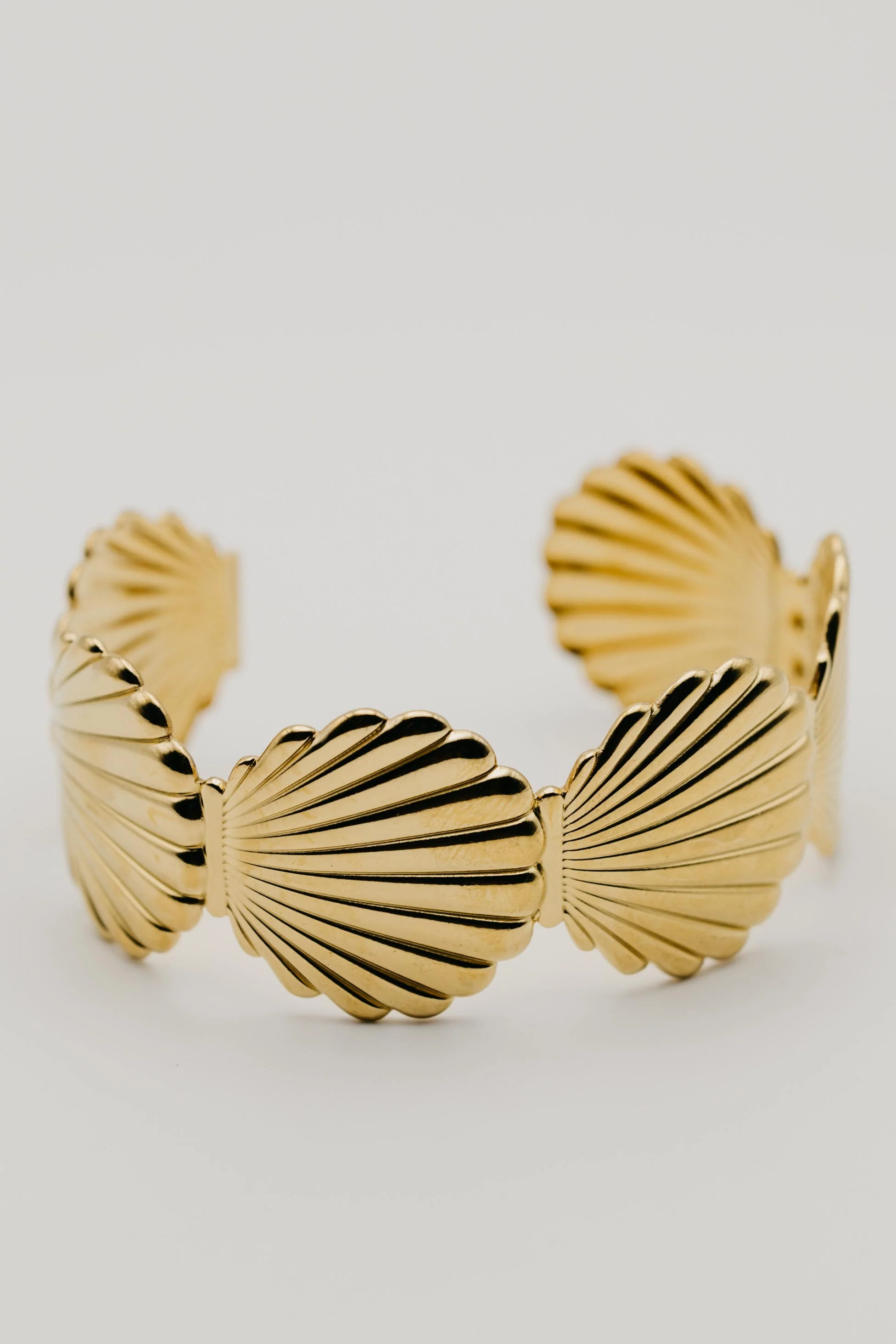 The Delaney Shell Cuff Bracelet