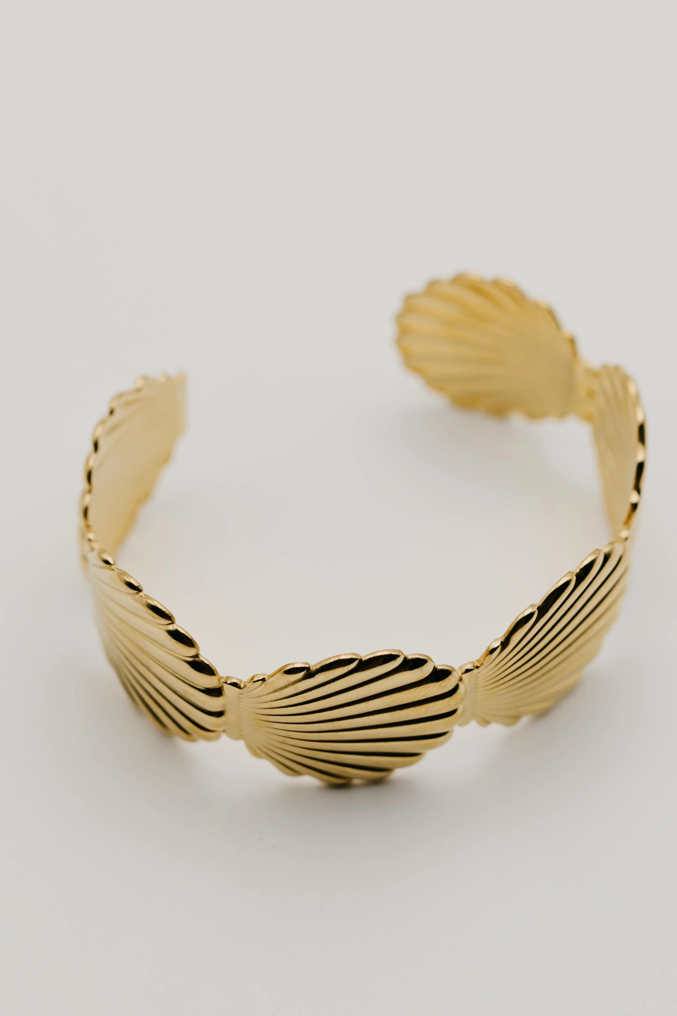 The Delaney Shell Cuff Bracelet - Image 2