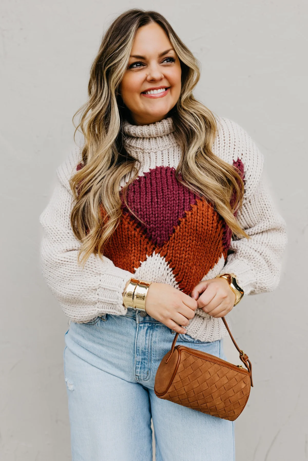 The Faye Argyle Pattern Chunky Sweater - Image 5
