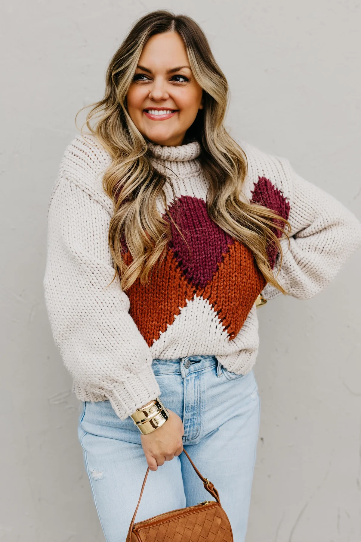 The Faye Argyle Pattern Chunky Sweater - Image 6