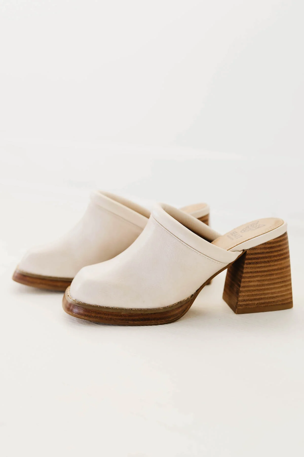 The Francesca Square Toe Mule - Image 11