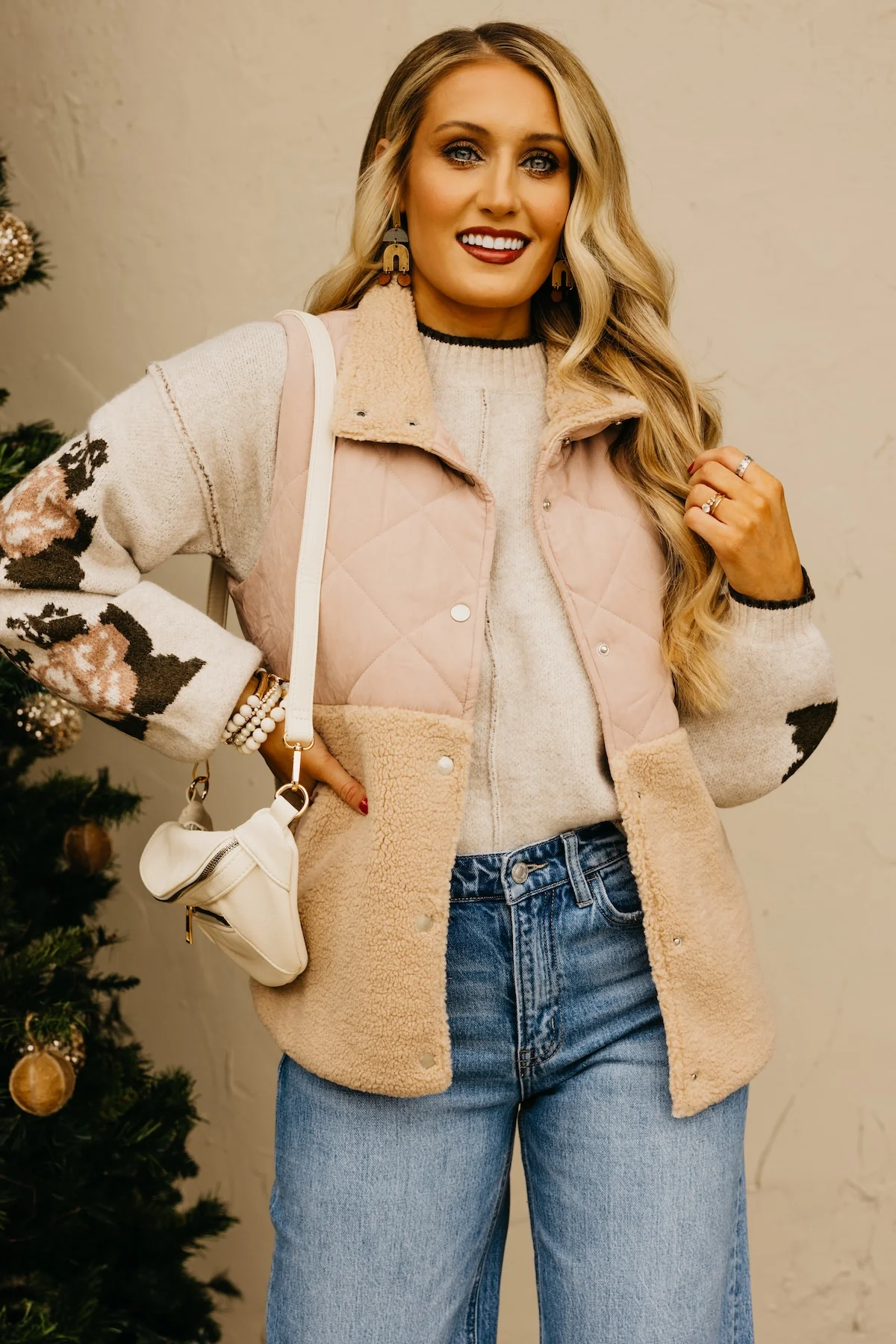 The Harriet Quilted Shearling Vest - Image 5