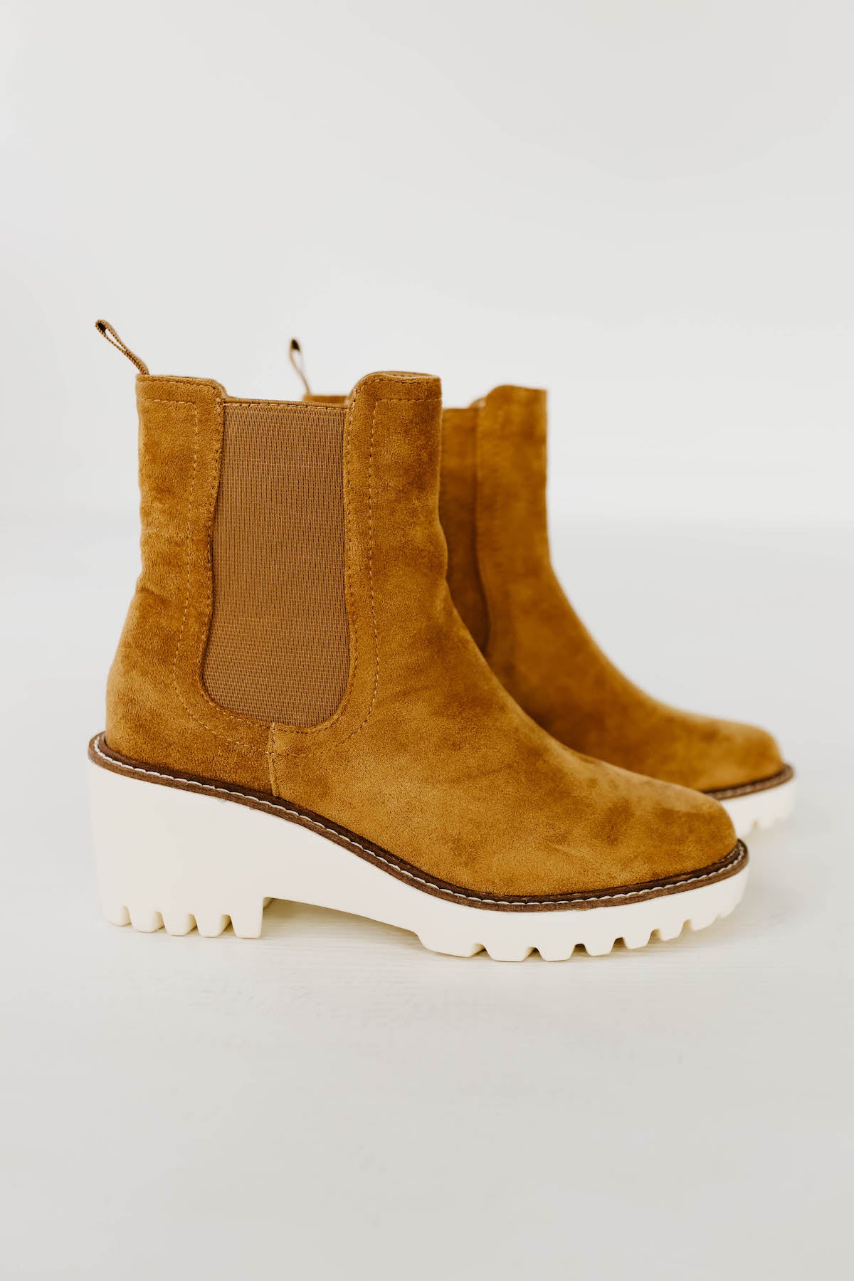 The Howl Bootie - Camel - Image 2