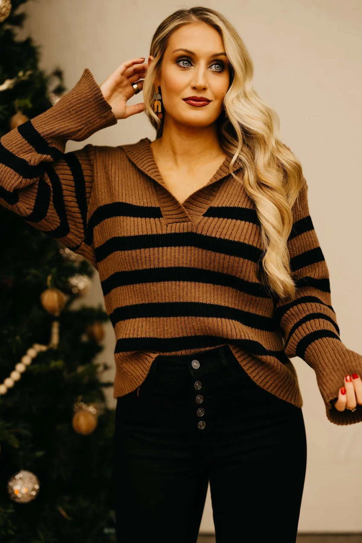 The Isaiah Striped Oversize Collar Sweater - Image 12