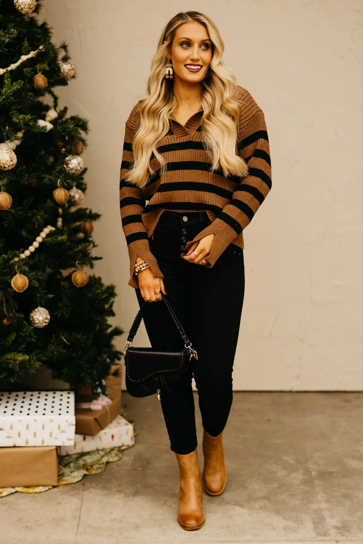 The Isaiah Striped Oversize Collar Sweater - Image 4