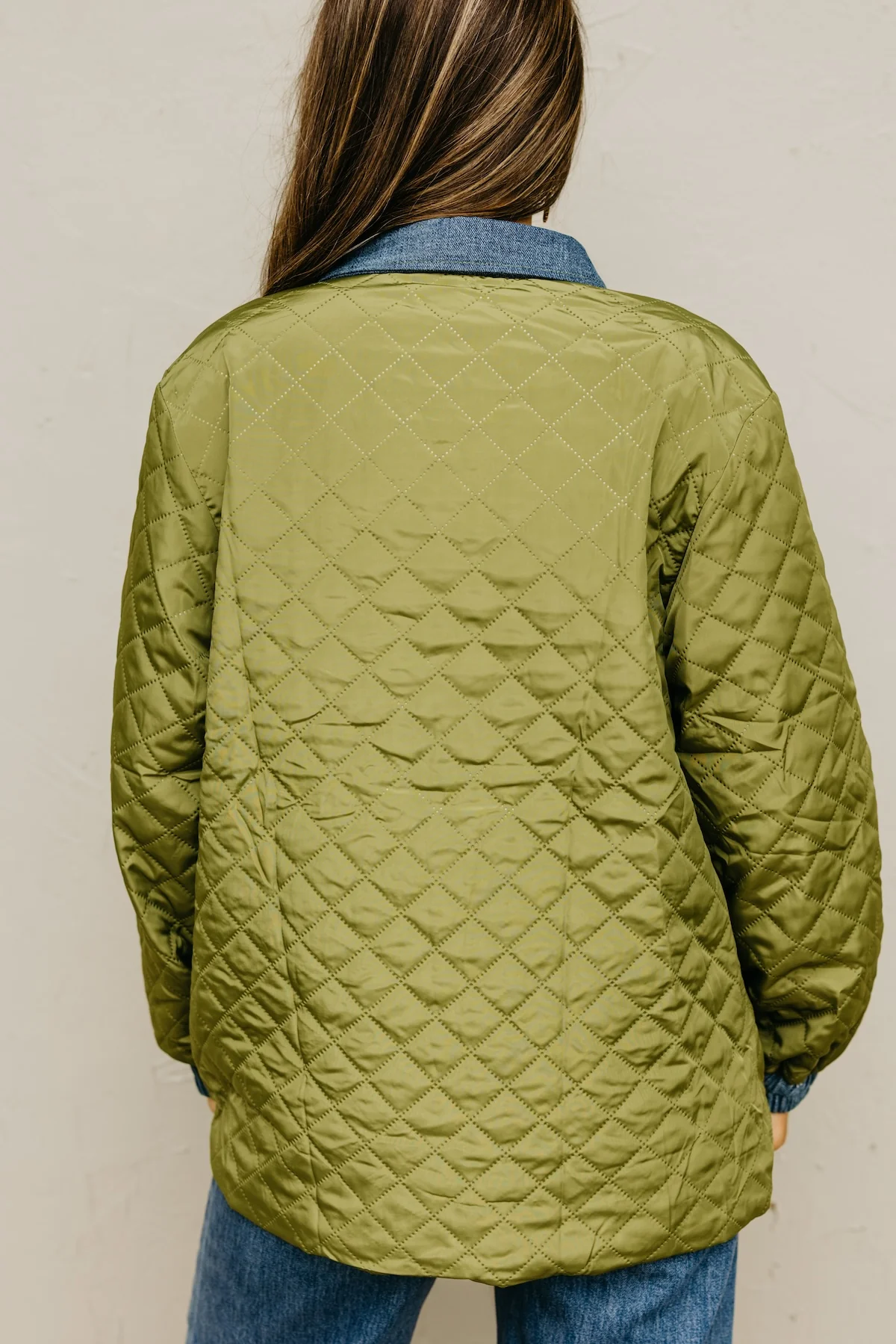 The Janae Contrast Quilted Jacket - Image 12