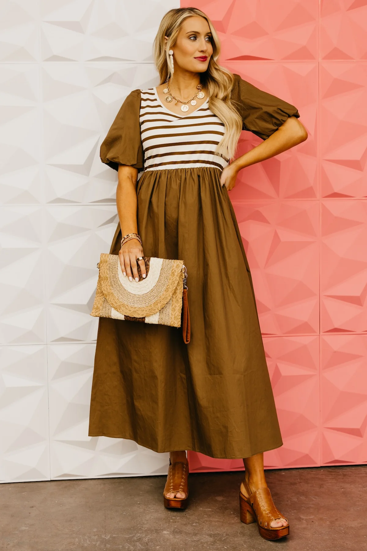 The Jayda Balloon Sleeve Midi Dress - Image 6