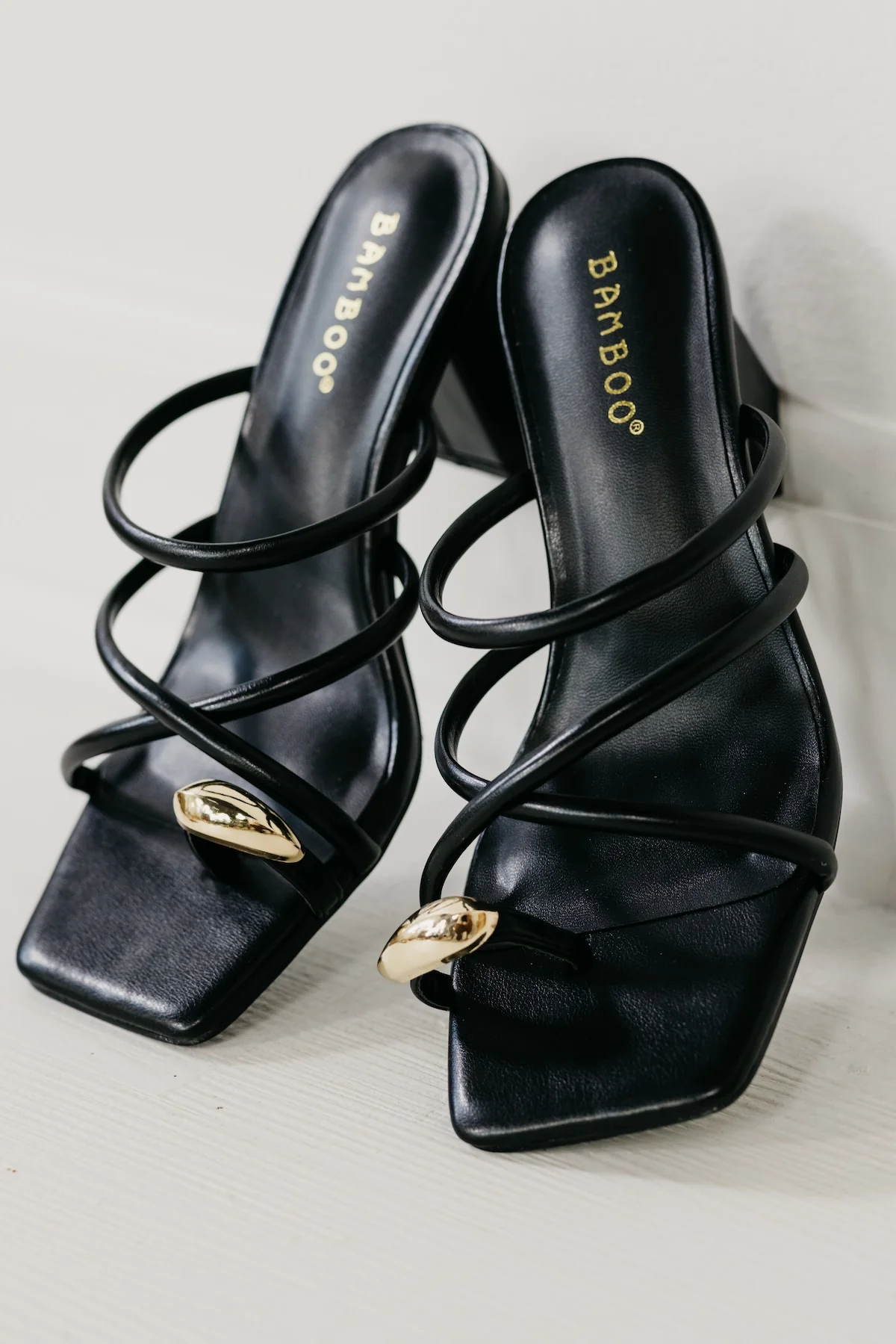 The Lasting Block Heel - Image 2