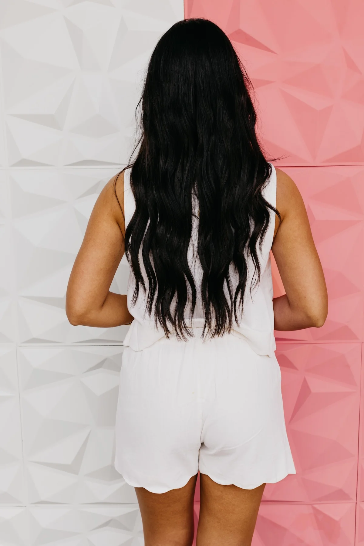 The Luca Scallop Detail Shorts - Image 4