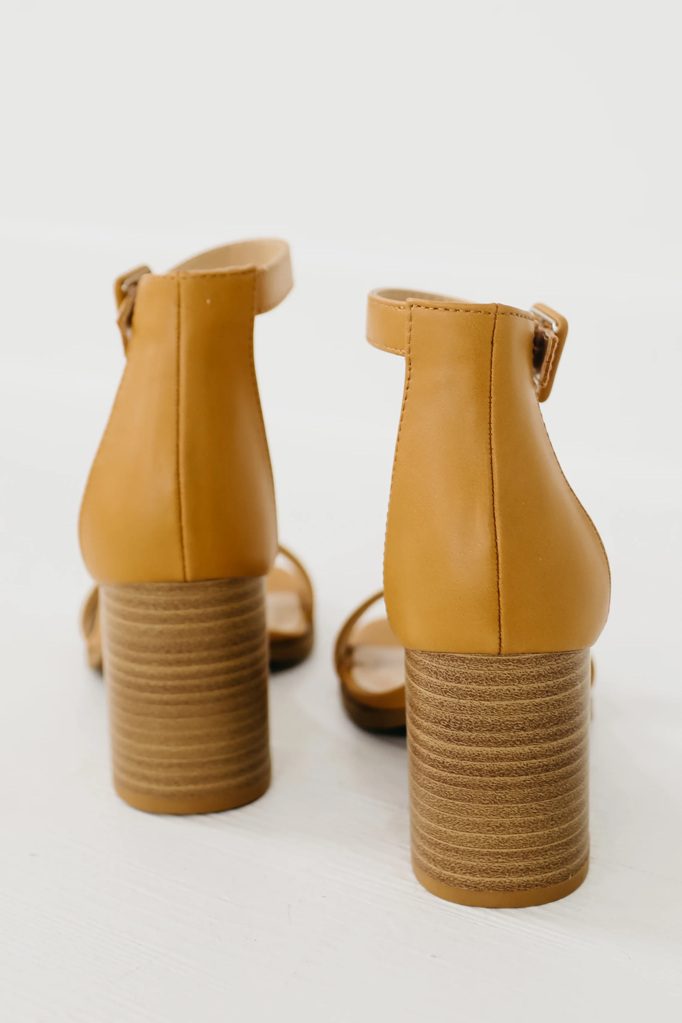 The Magic Block Heel - Caramel - FINAL SALE - Image 3