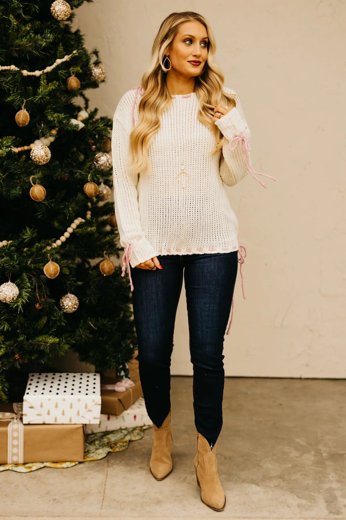 The Molly Contrast Tie Chunky Sweater - Image 5