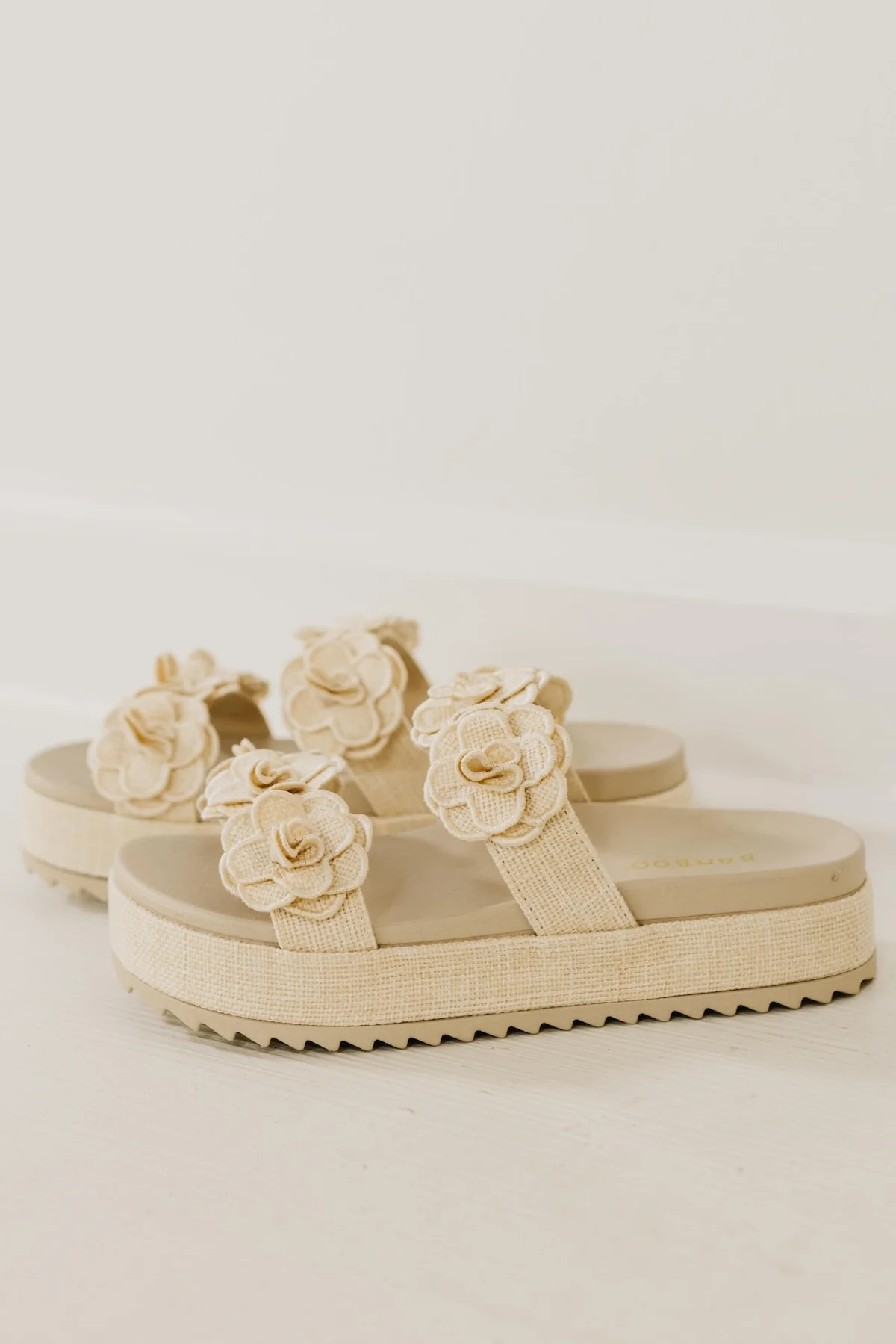 The NewYork Platform Sandal - Image 3