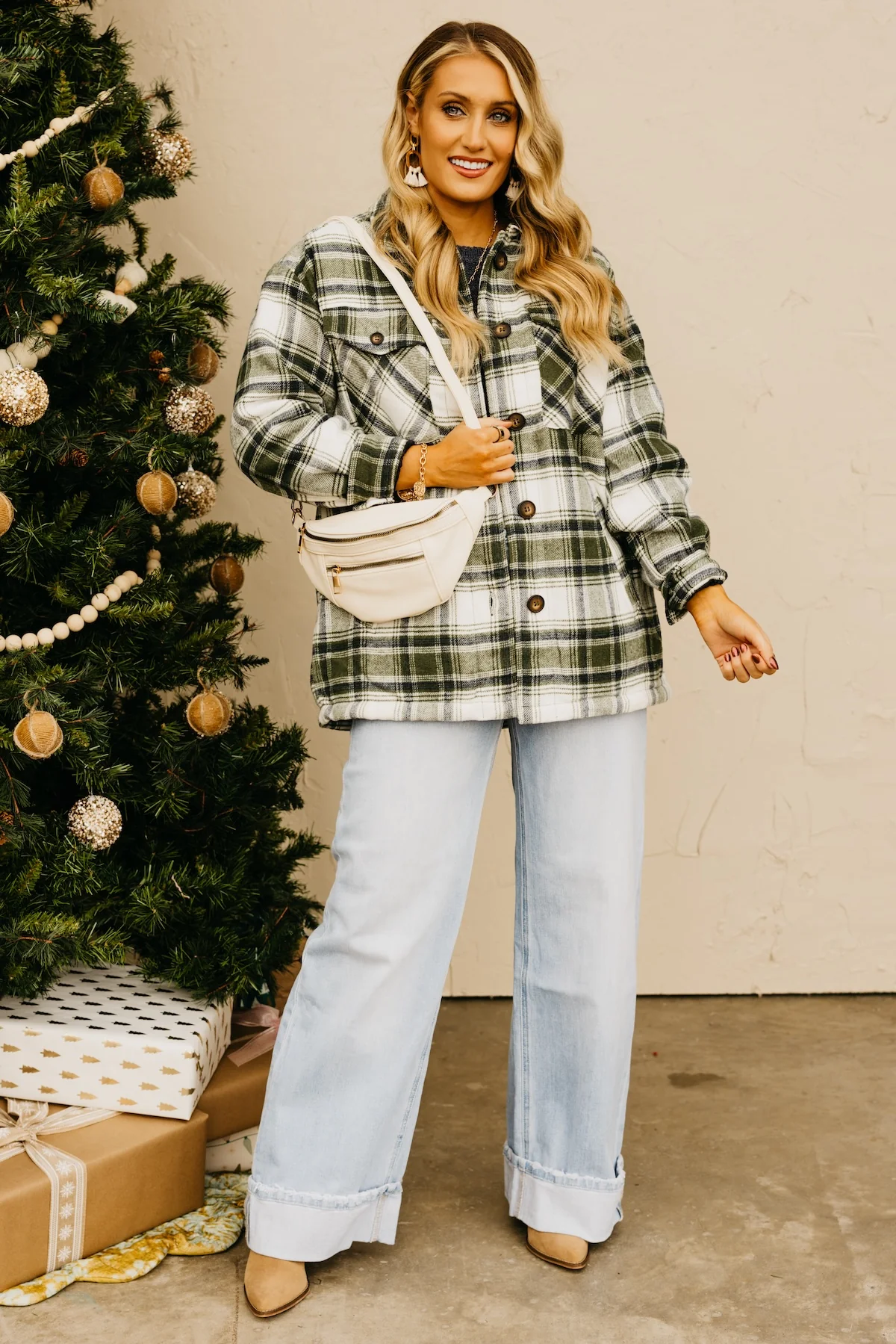 The Perrin Plaid Fleece Lined Shacket - Image 2