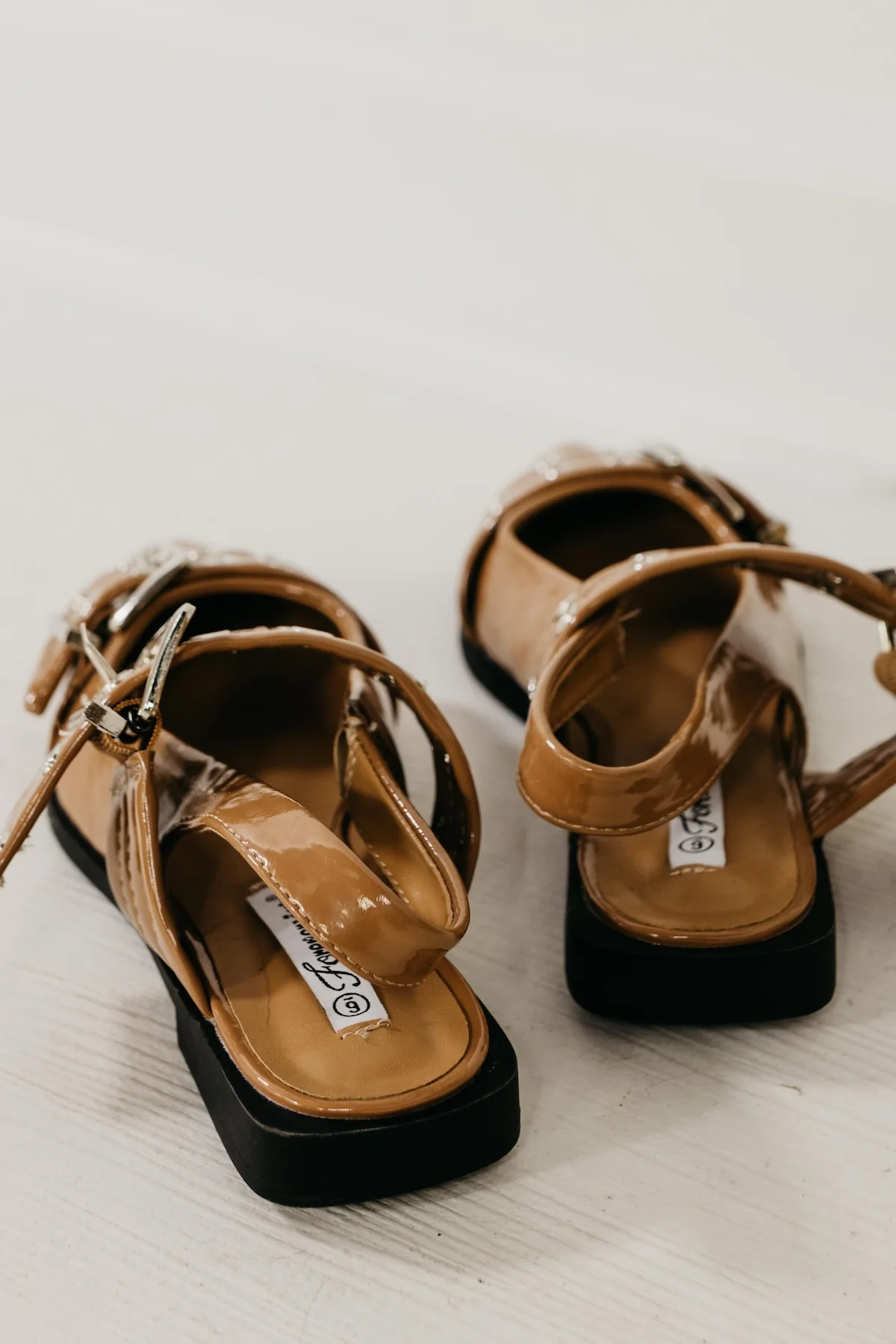 The Rivets Pointed Toe Slingback Flat - Image 4