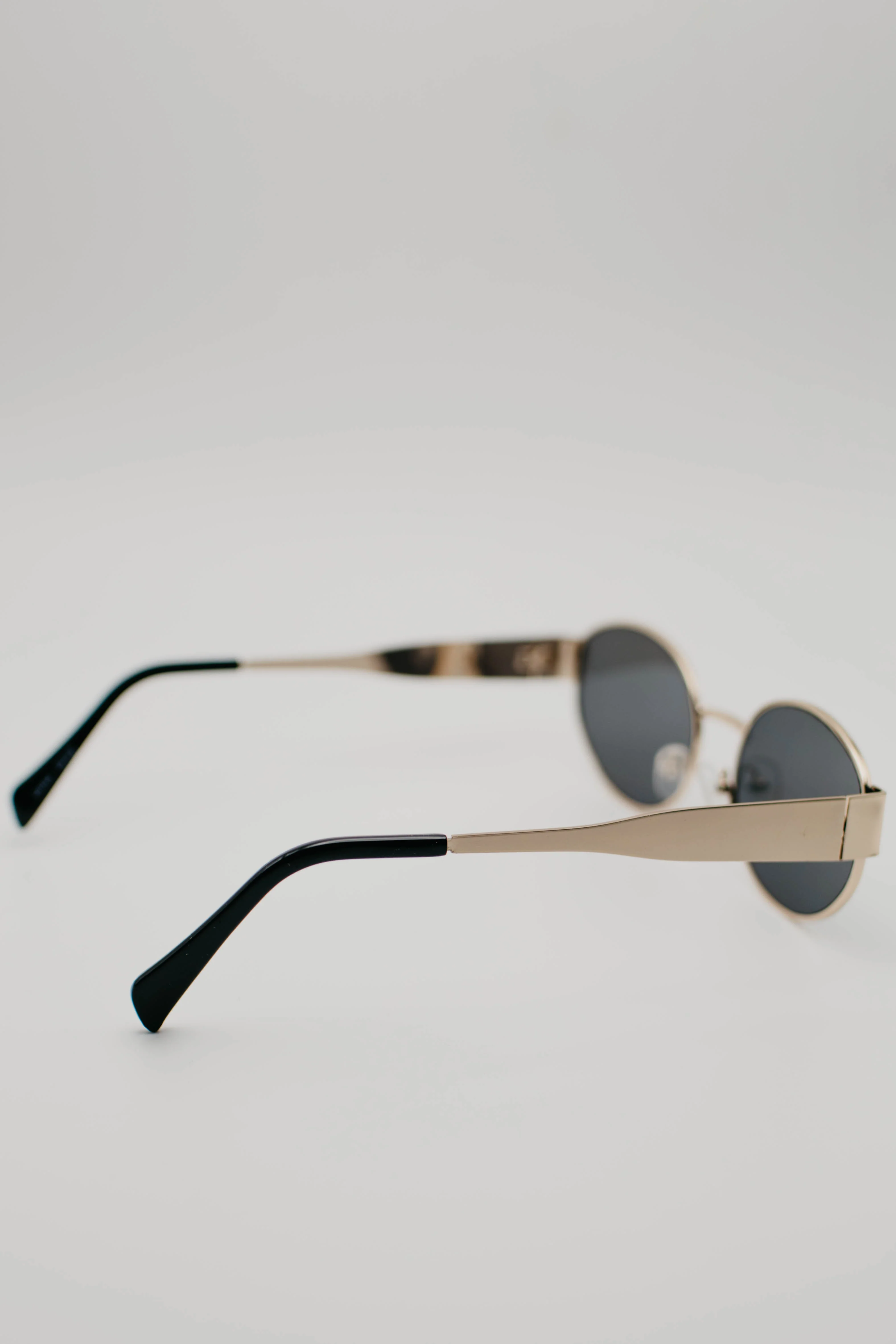 The Sunnie Sunglasses - Image 5