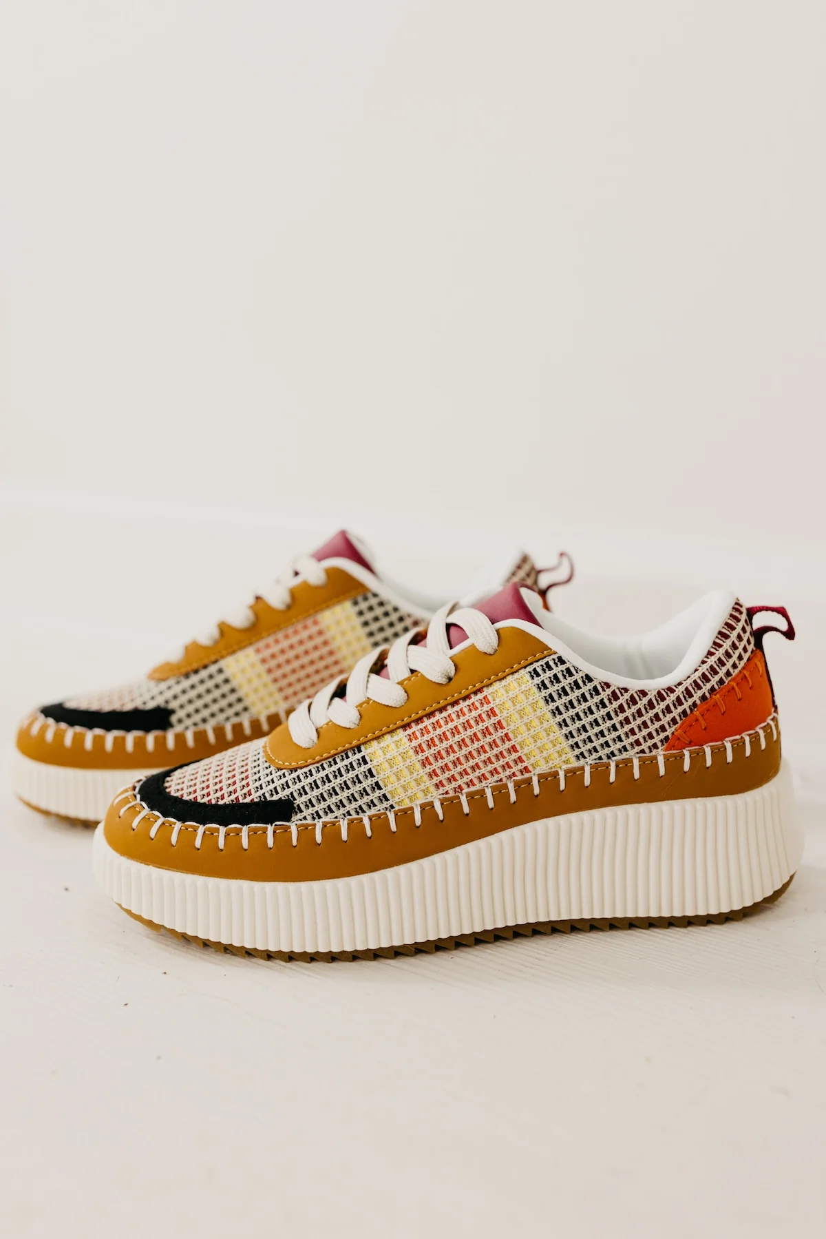The Timeless Lace Up Mesh Sneaker - Image 2