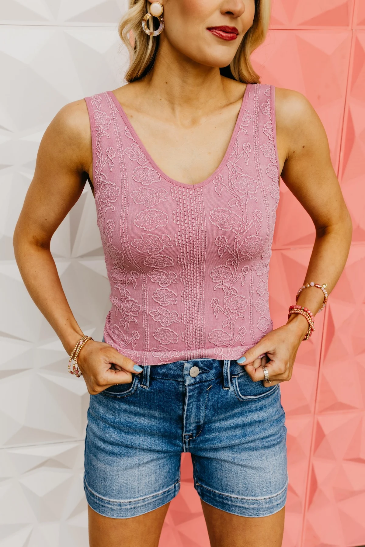 The Tyson Floral Seamless Tank Top - Image 6