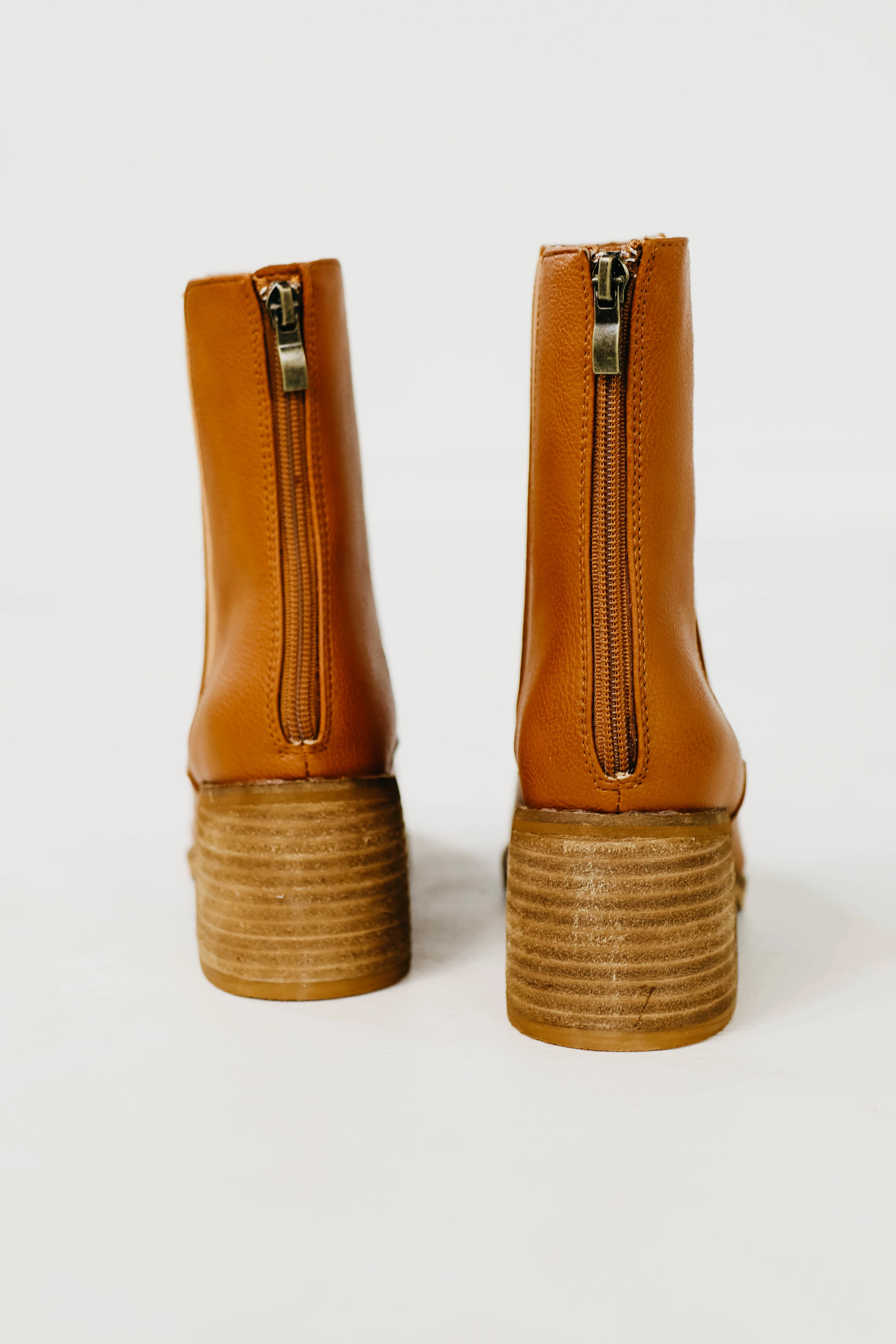 The Villa Chelsea Bootie | Camel - Image 3